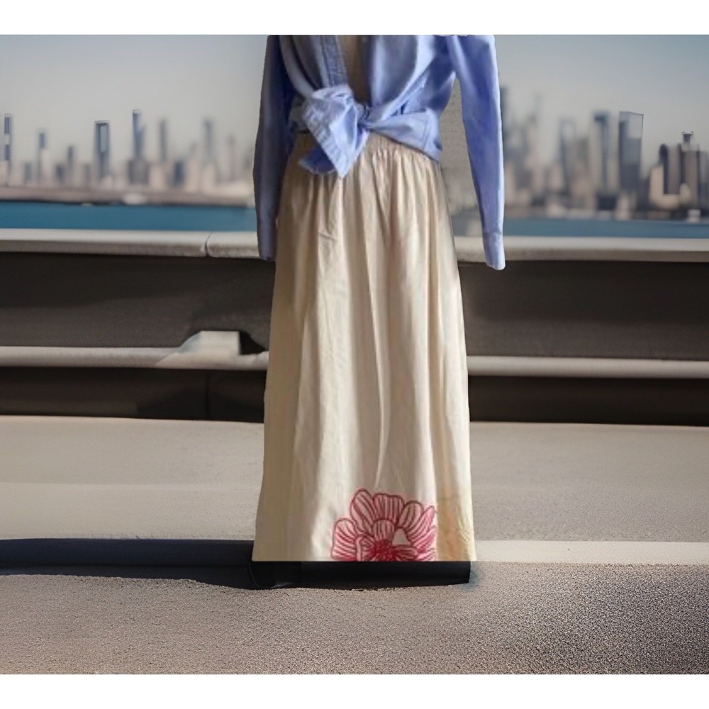 Laffaire Women Size Small Floral Embroidered A Line‎ Maxi Skirt Modest